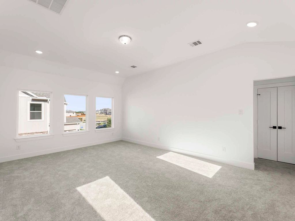 Aster Park - Regency Interior Image 16