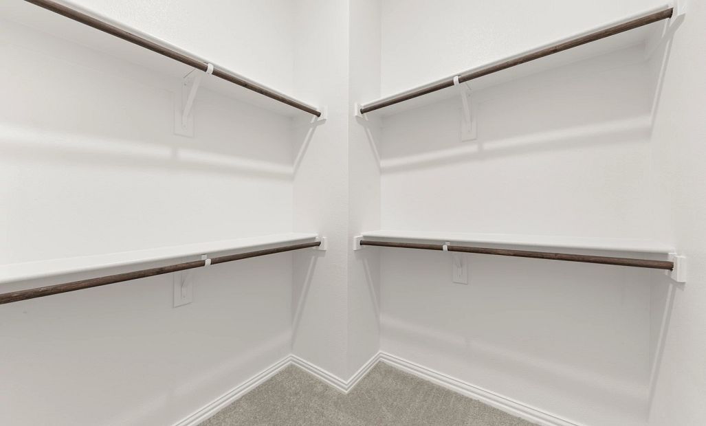 Primary Closet Representative Photo