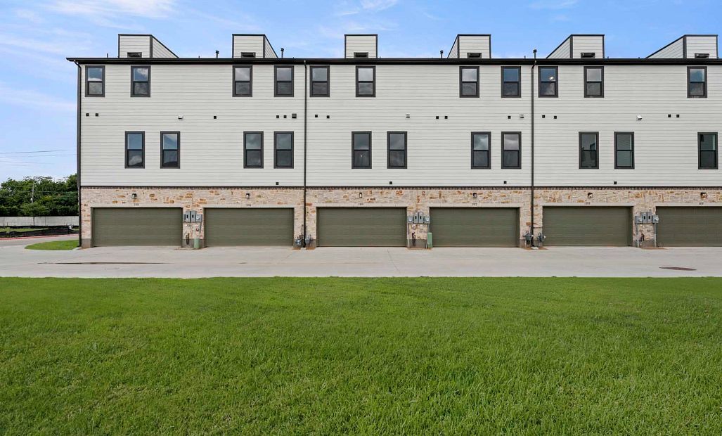 Rear Exterior Design