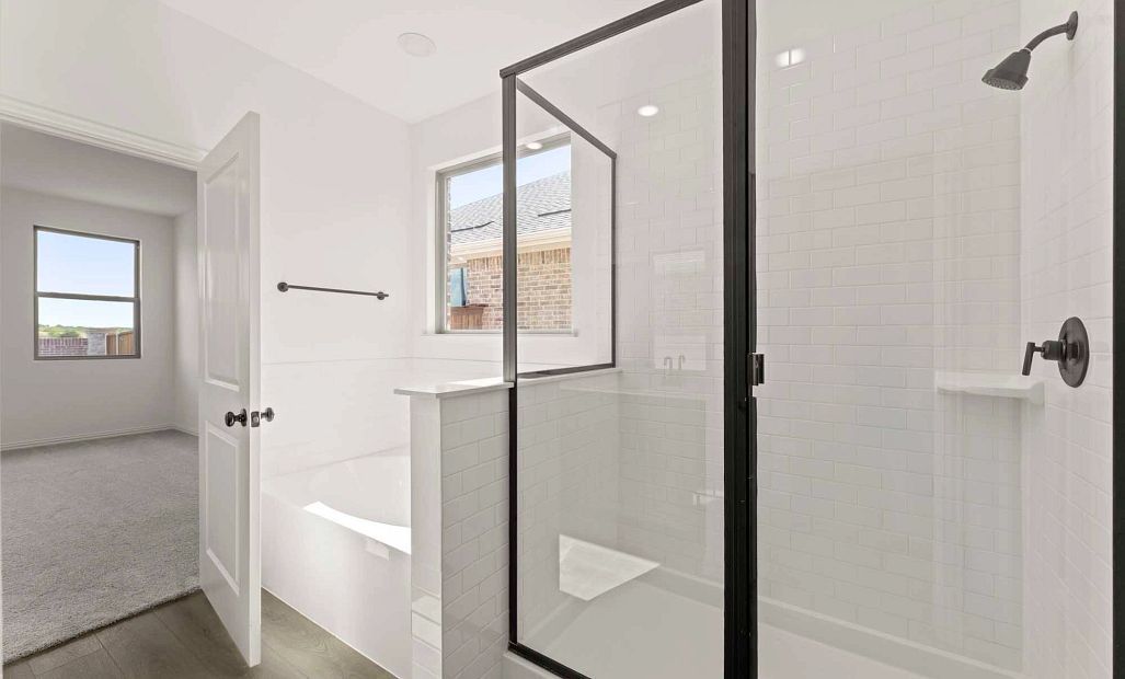 Primary Bathroom Representative Photo featuring the Oxford Collection