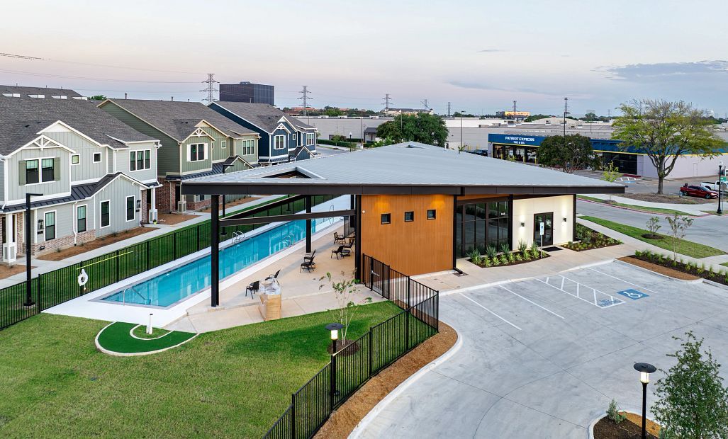 Collin Creek Amenity Center