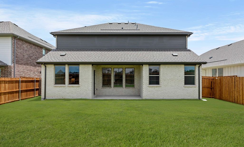 Rear Exterior Design Representative Photo