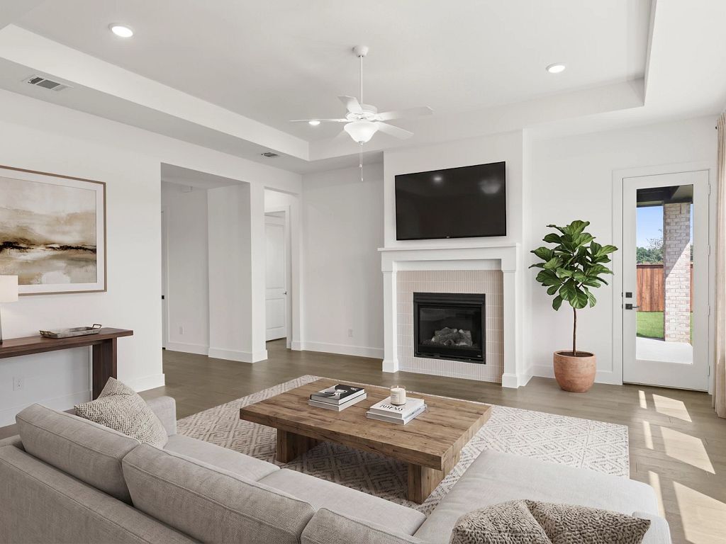 Furst Ranch - Ellington Interior Image 18