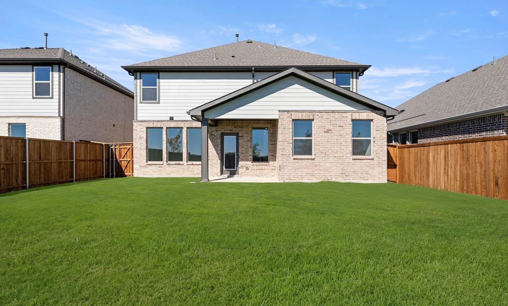 Rear Exterior Design Representative Photo