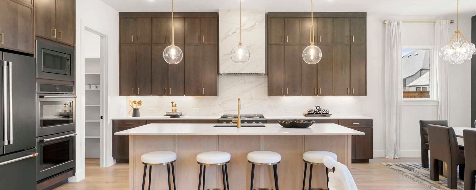 casa en Furst Ranch por Ashton Woods