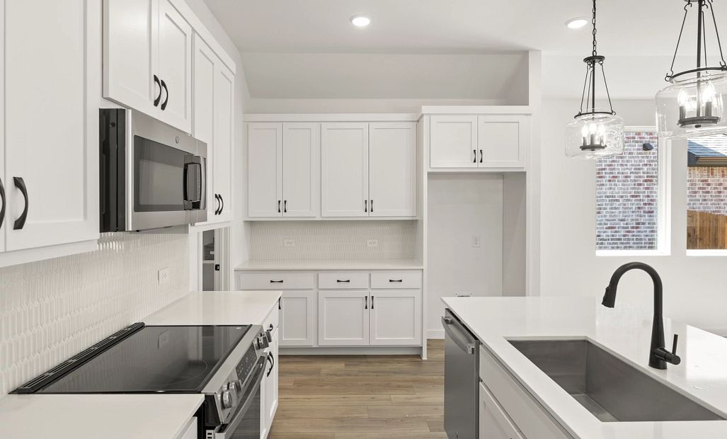 Kitchen Representative Photo