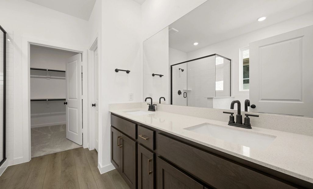 Primary Bathroom featuring the Oxford Collection