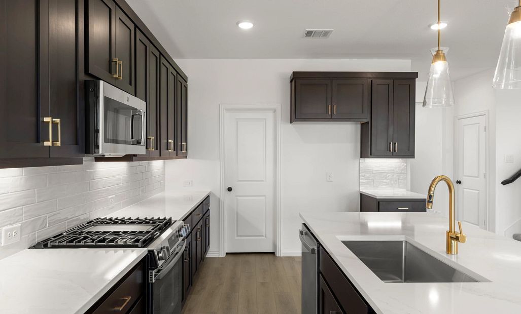Kitchen featuring the Oxford Collection
