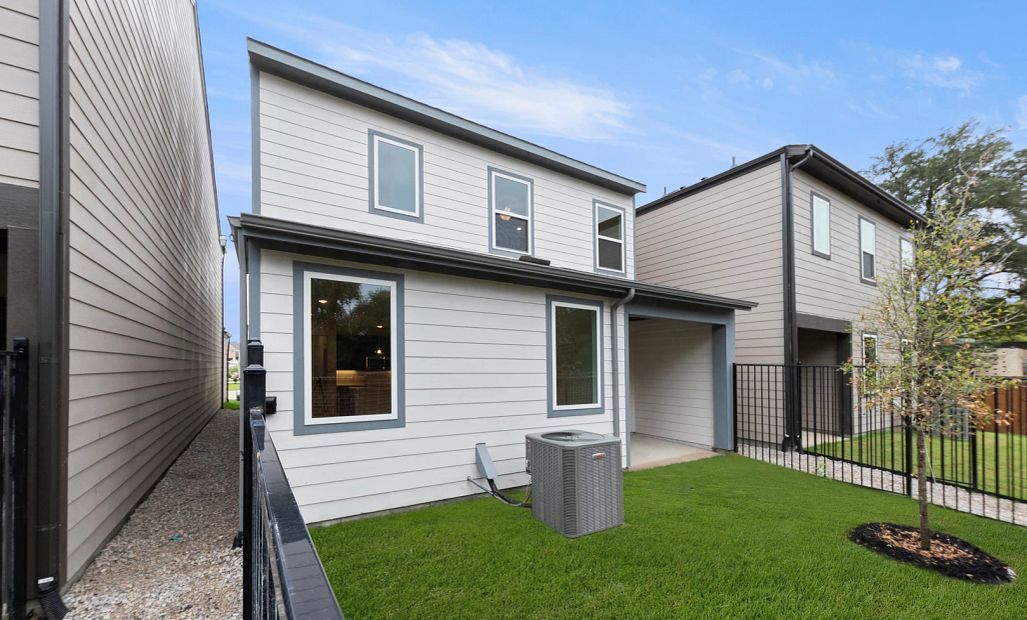Rear Exterior Design Representative Photo