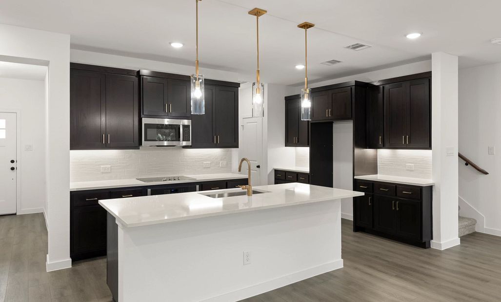 Kitchen Representative Photo featuring the Oxford Collection