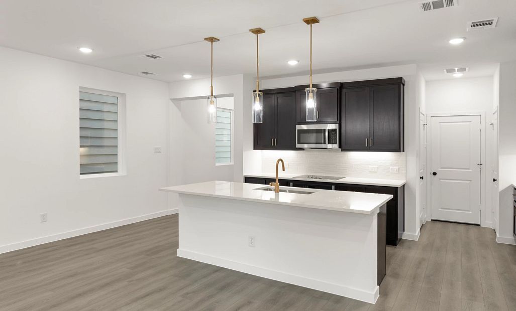 Kitchen Representative Photo featuring the Oxford Collection