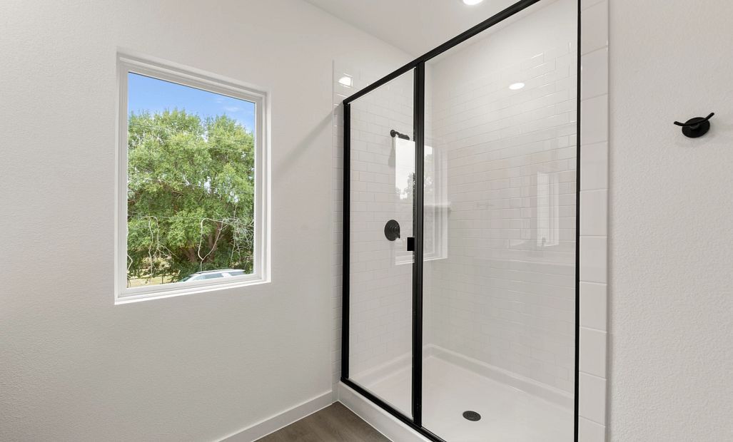 Primary Bathroom Representative Photo featuring the Oxford Collection