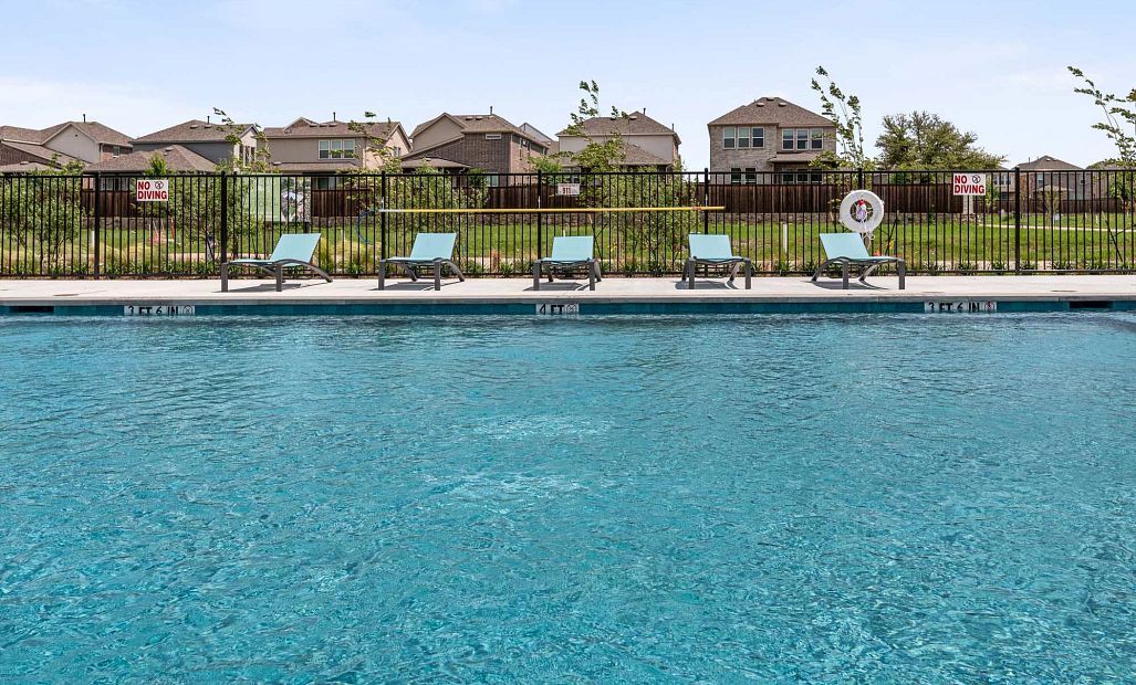Sereno Oaks Swimming Pool