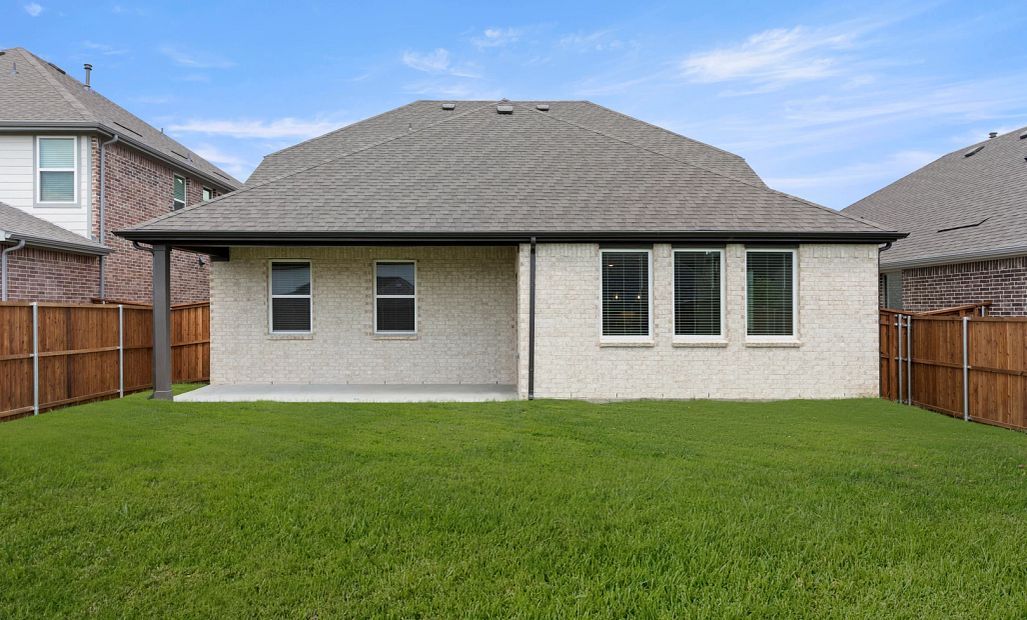 Rear Exterior Design Representative Photo