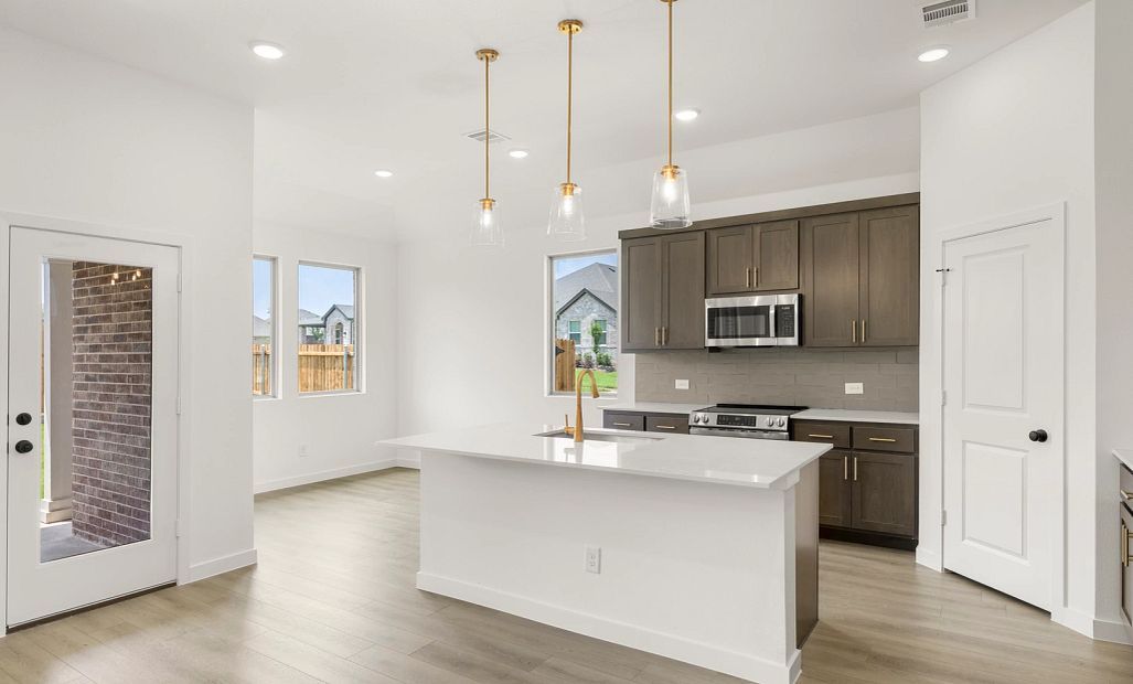 Kitchen Representative Photo featuring the Laguna Collection