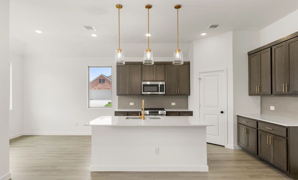Kitchen Representative Photo featuring the Laguna Collection