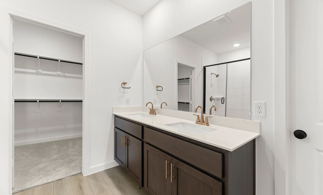 Primary Bathroom Representative Photo featuring the Laguna Collection