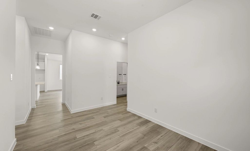 Flex Room