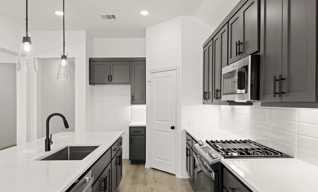 Kitchen Representative Photo