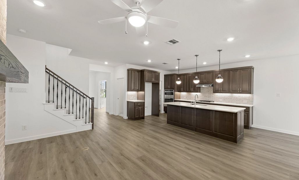 Open Kitchen-Living Room