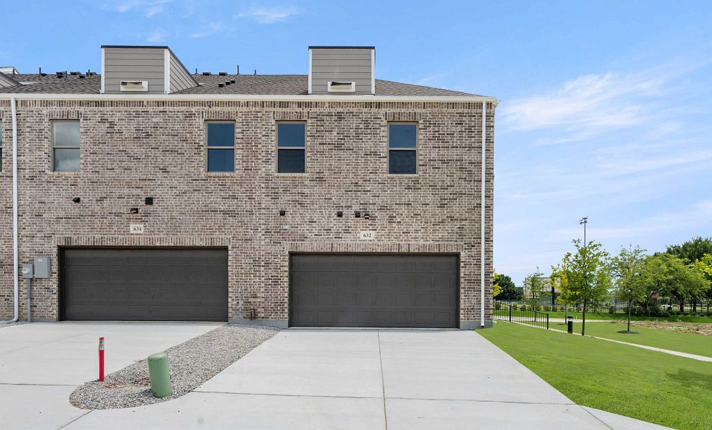 Rear Exterior Design Representative Photo