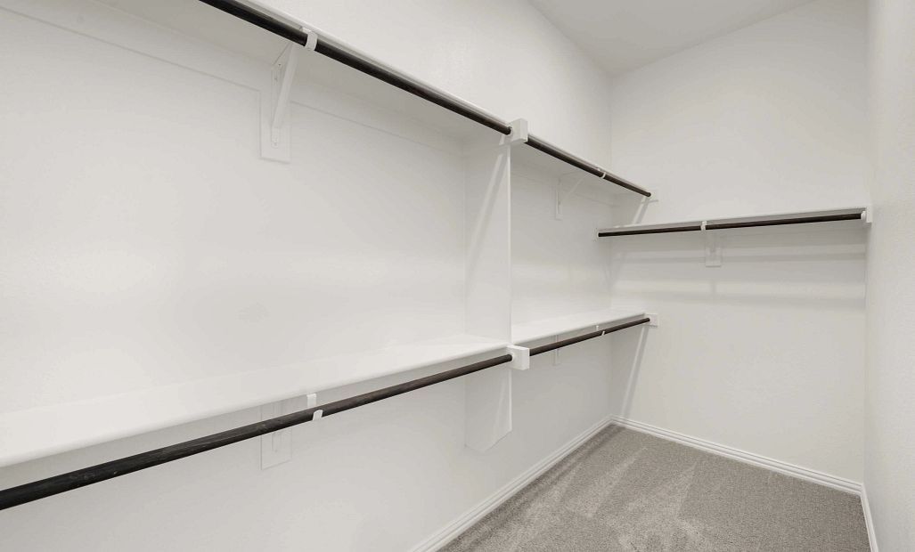 Primary Closet Representative Photo