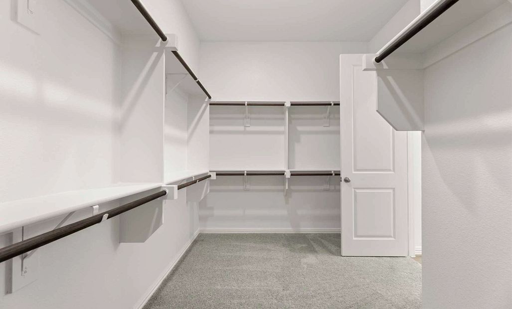 Primary Closet Representative Photo
