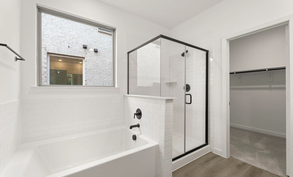 Primary Bathroom featuring the Oxford Collection