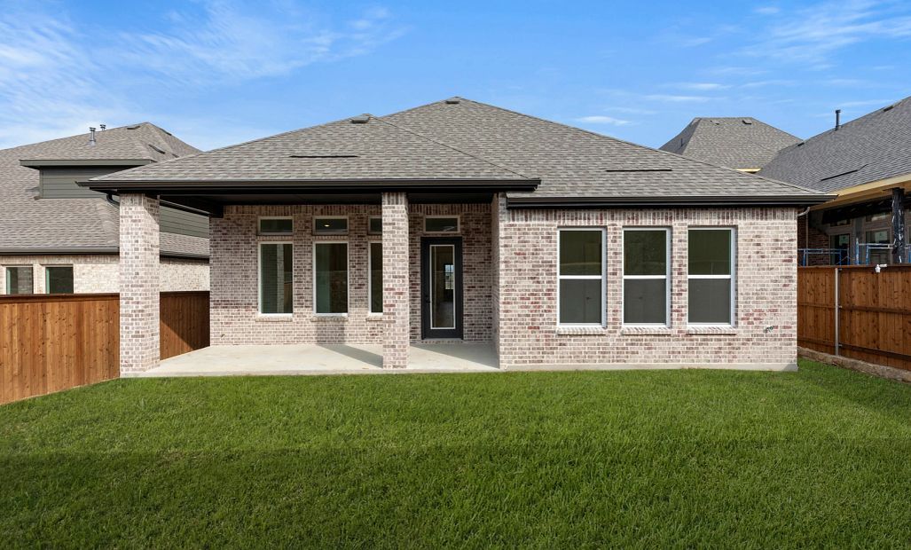 Rear Exterior Design Representative Photo