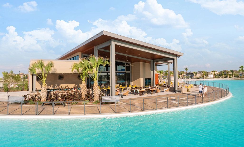 5842 Westwood Shore Drive (Thames)