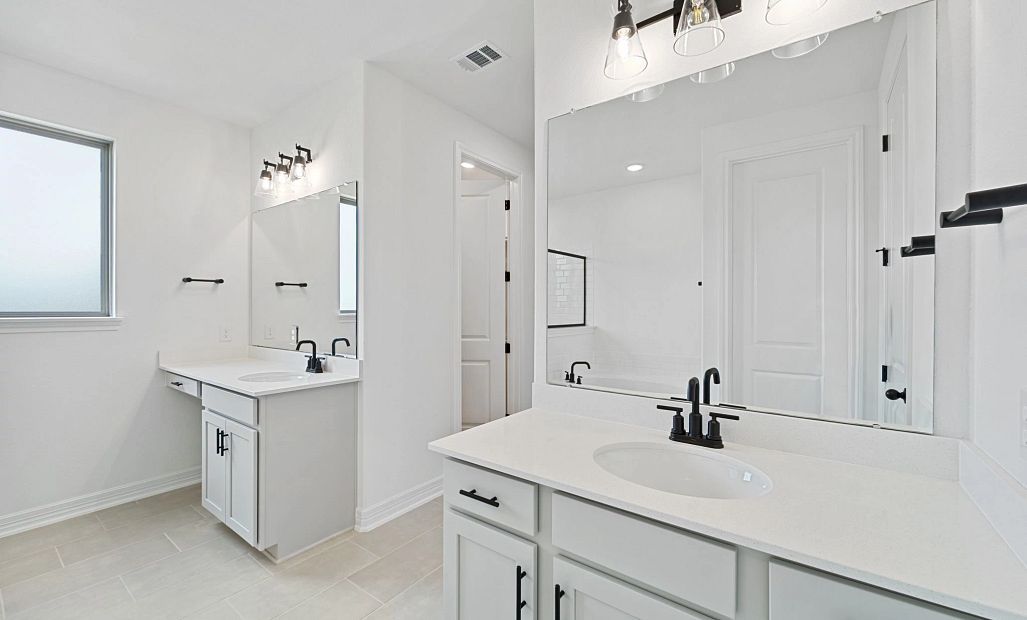 2021 Blue Mar Drive (Blake)