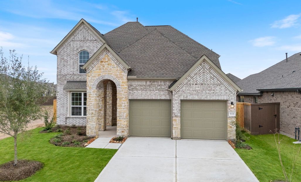 Tyler - Brookewater: Rosenberg, Texas - Ashton Woods