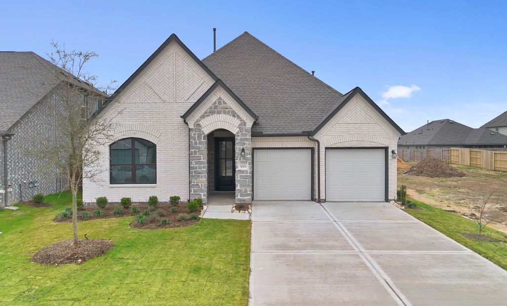 Cheyenne - Brookewater: Rosenberg, Texas - Ashton Woods