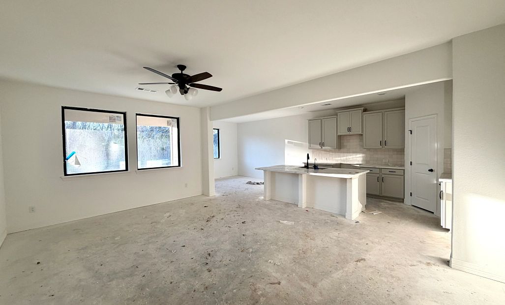 15811 Tall Barberry Lane (Edison)