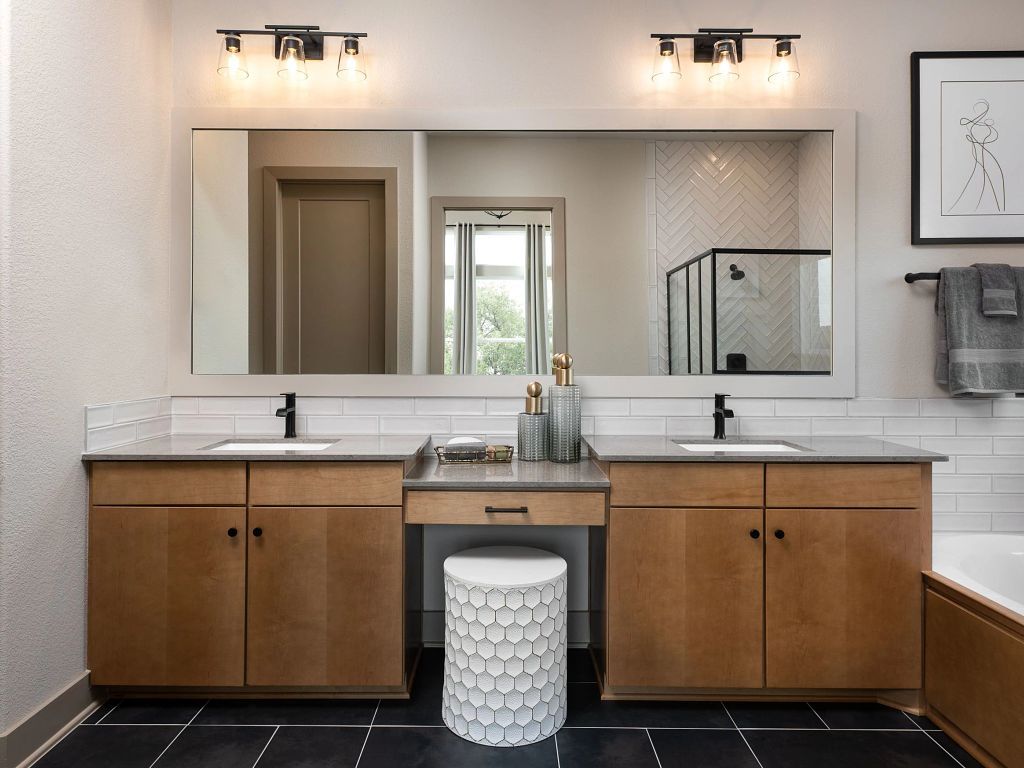 Westland Ranch - Ashlyn Interior Image 6