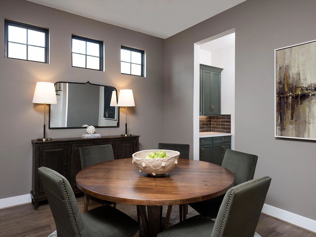 Cedar Pointe - Aubrey Interior Image 3
