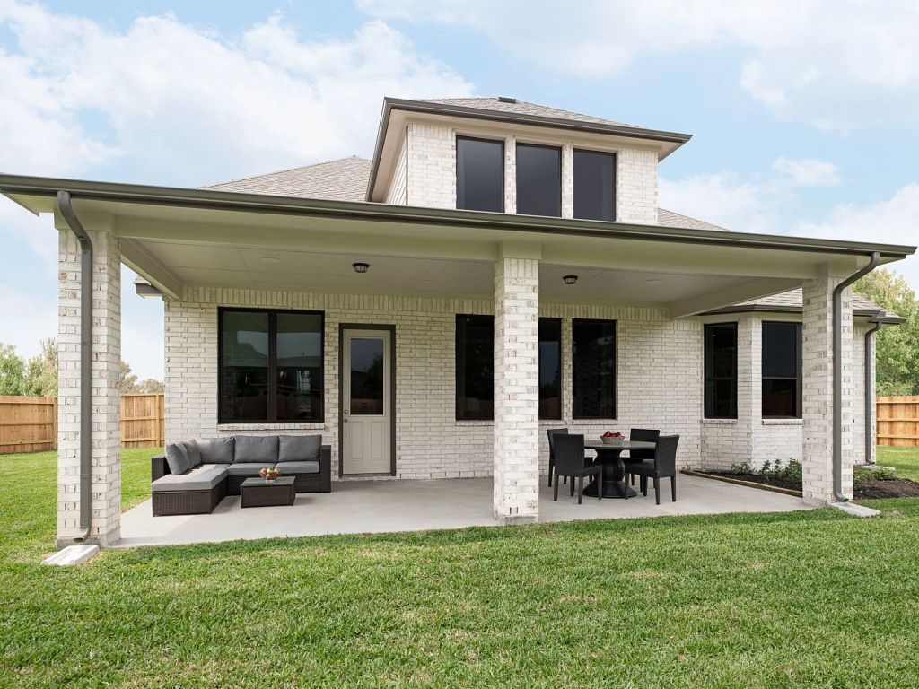 Cedar Pointe - Aubrey Interior Image 8