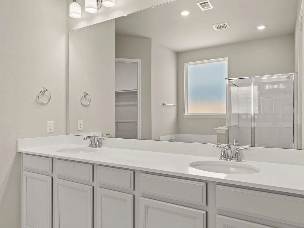 Sunterra Lakes - Sydney Interior Image 11