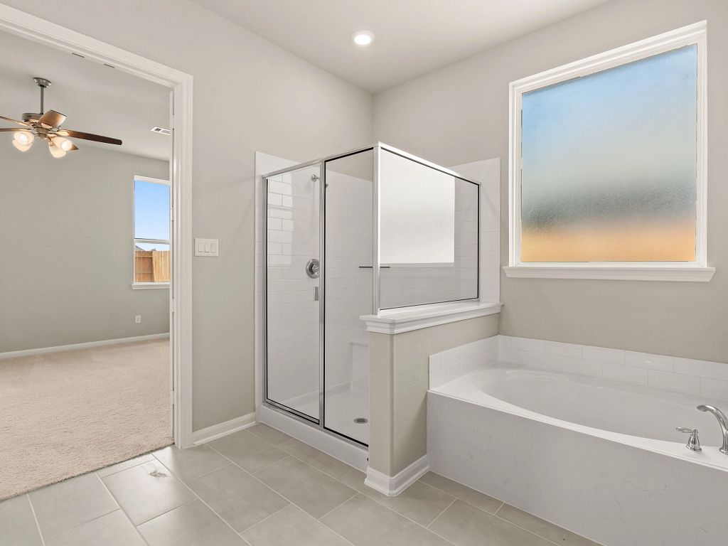 Sunterra Lakes - Sydney Interior Image 12