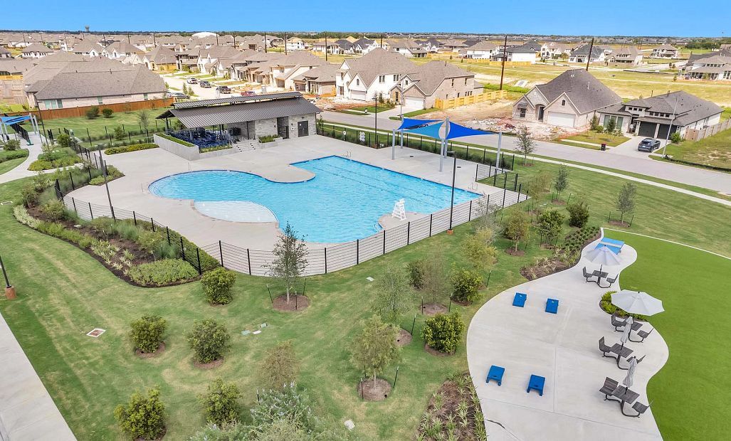 View and feel the serenity of the pool.