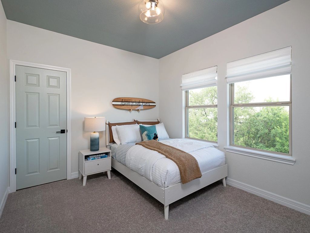 Azalea - Austin Interior Image 7