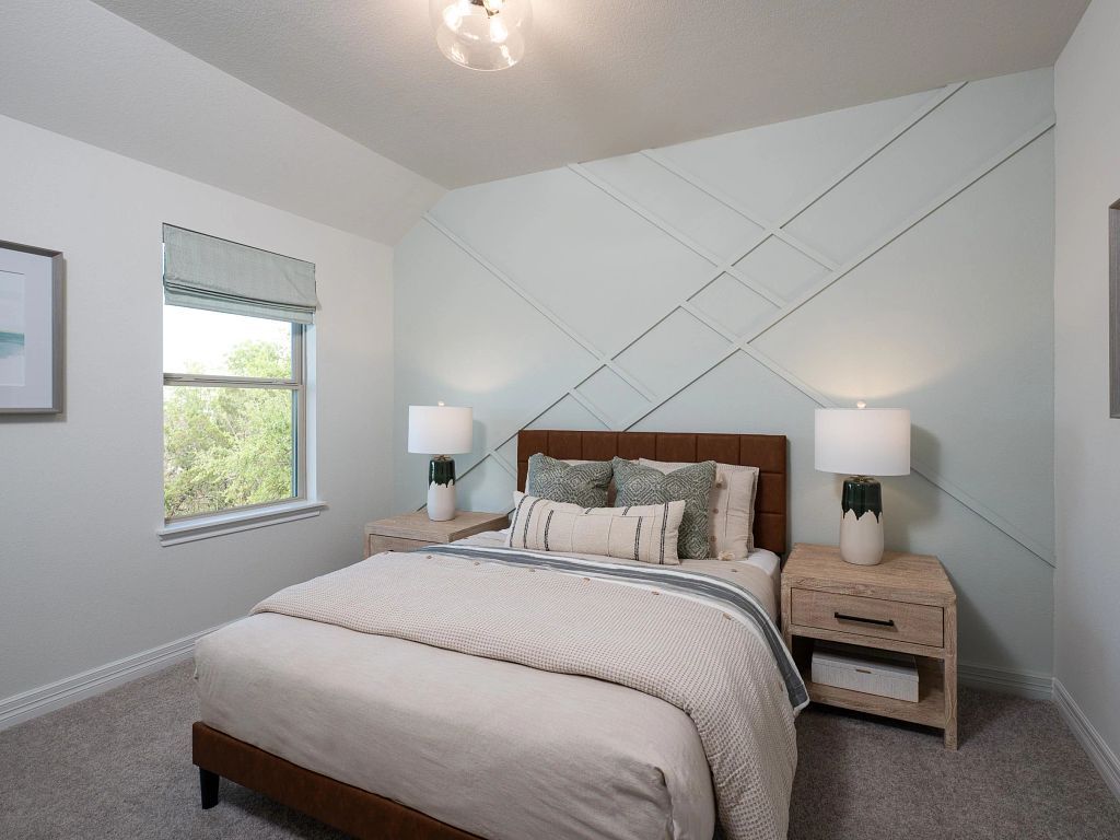 Azalea - Austin Interior Image 10