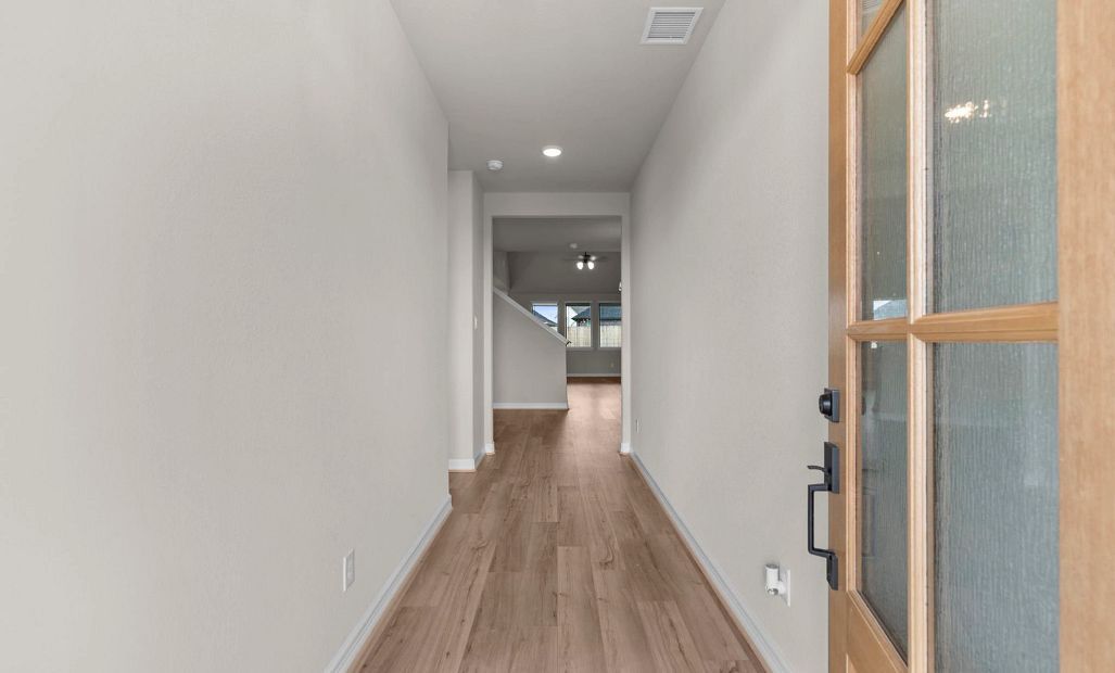Sample product photo. Actual exterior and interior selections may vary by homesite. Photo may be