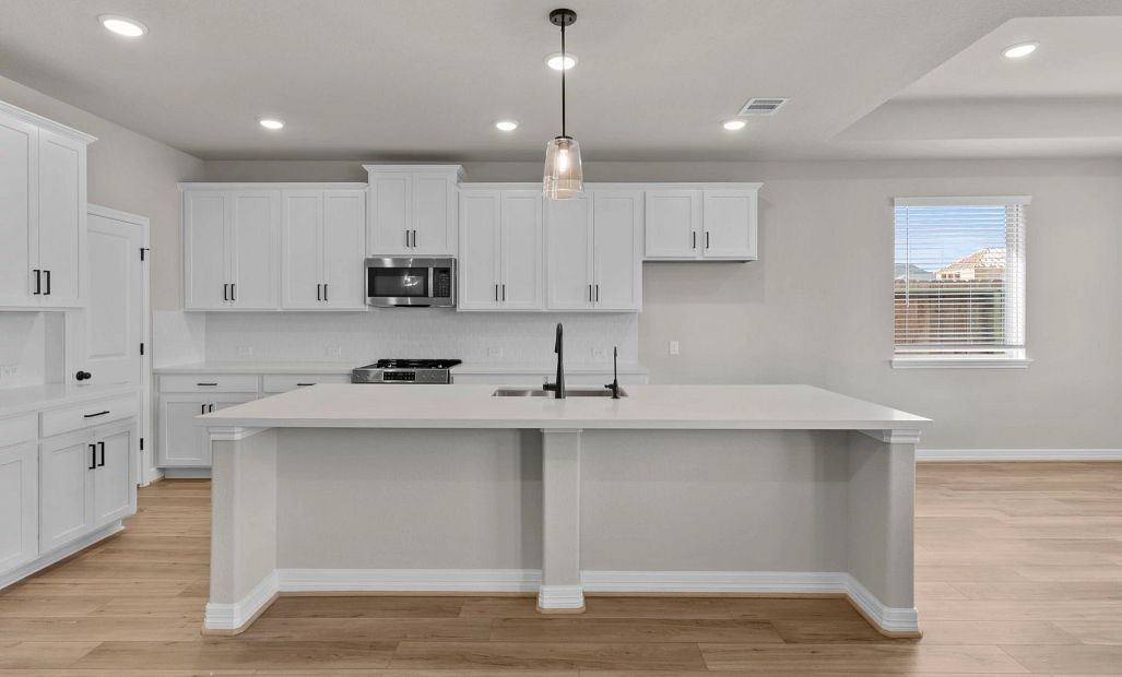 Sample product photo. Actual exterior and interior selections may vary by homesite. Photo may be