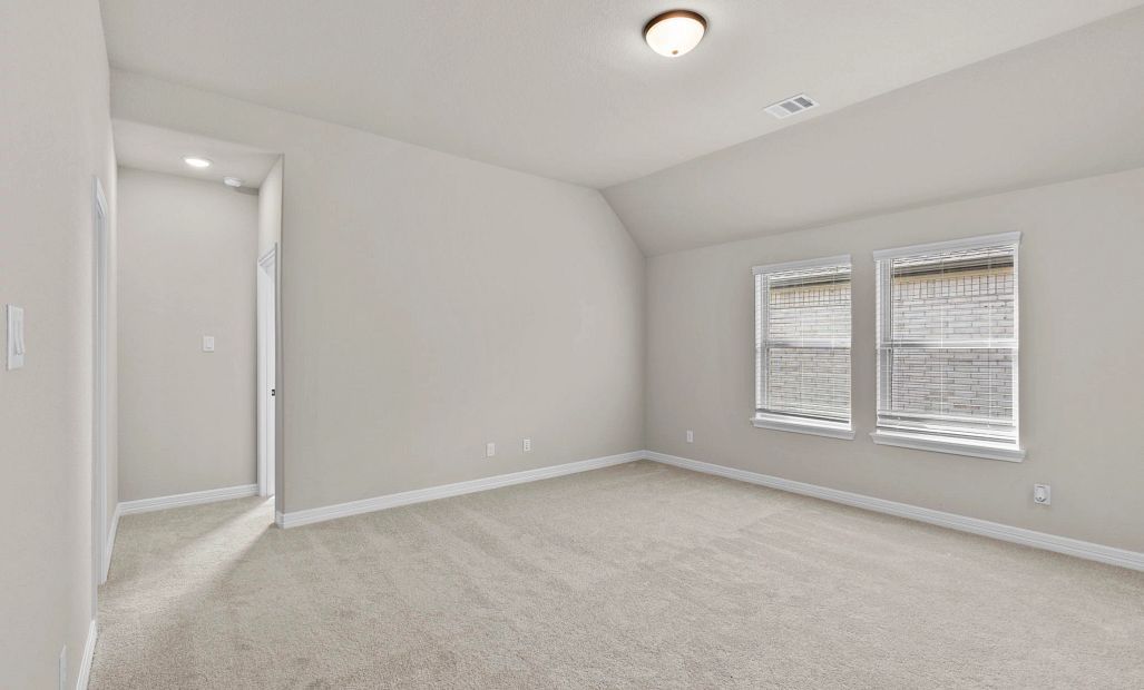 Sample product photo. Actual exterior and interior selections may vary by homesite. Photo may be