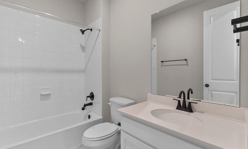 Sample product photo. Actual exterior and interior selections may vary by homesite. Photo may be