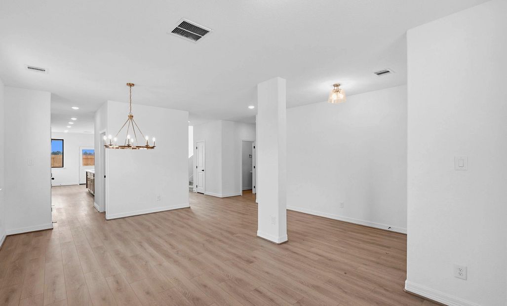 Dining Space. Sample product photo. Actual exterior and interior selections may vary by homesite.