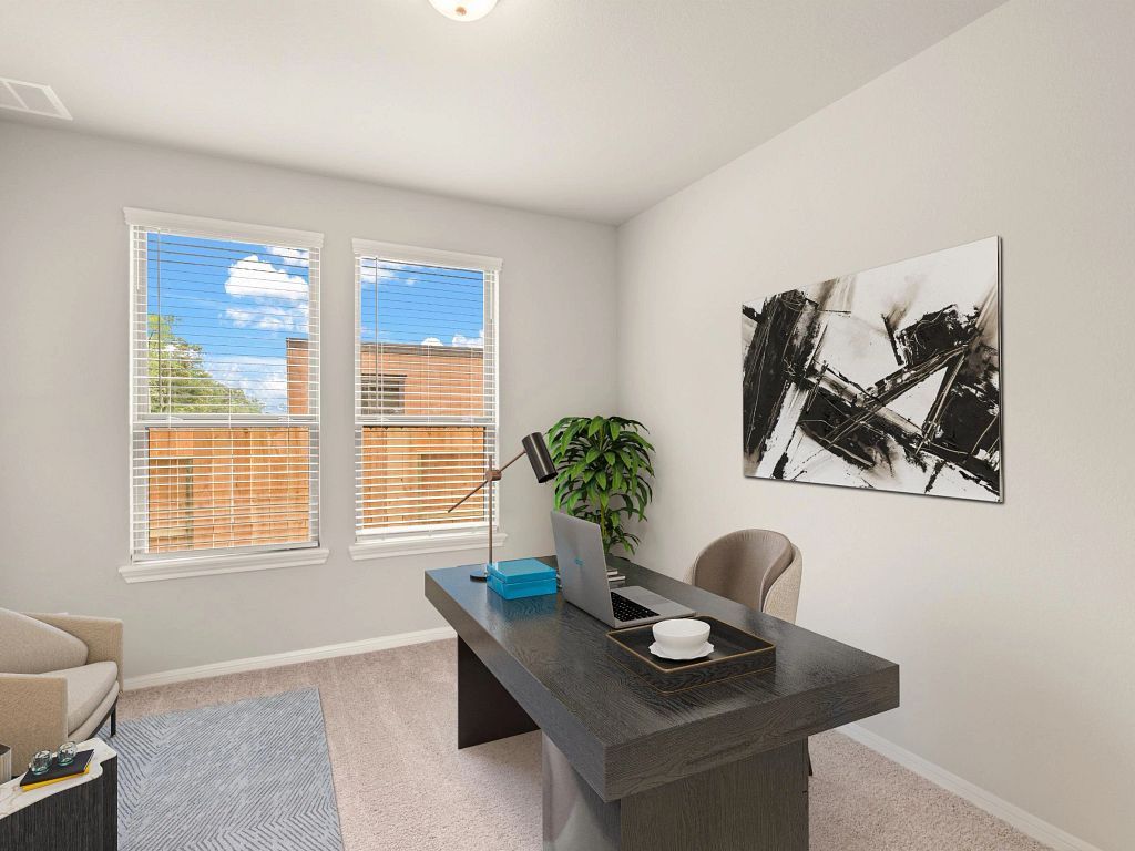 Emory Glen - Phoenix Interior Image 6