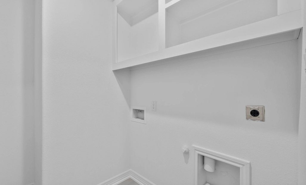 Sample product photo. Actual exterior and interior selections may vary by homesite. Photo may be
