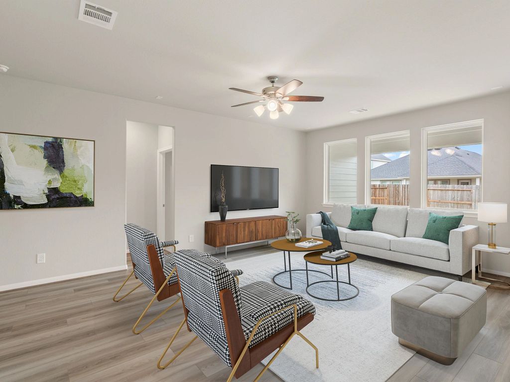 Cedar Pointe - Edison Interior Image 3